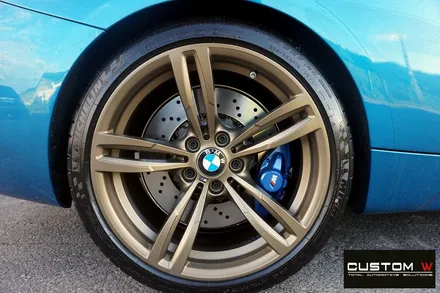BMW M2 심하게 손상된 437M 휠 상처 수리 후,무광 브론즈 휠도색. / 용인 처인구