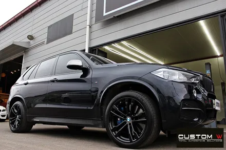 BMW X5 M50d 블랙유광 휠도색 / 용인 처인구