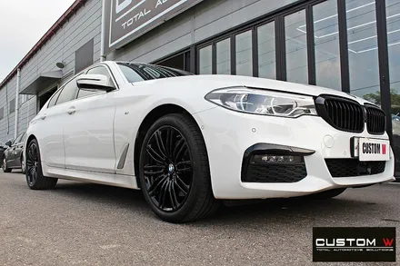 BMW G30 M540i 664M 블랙유광 휠도색 / 용인 처인구