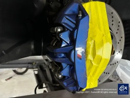 BMW G87 M2 930M 블랙 유광 휠도색 + 레드 캘리퍼 도색 / 용인 처인구