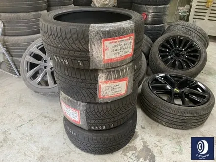 BMW F30 330i 442M 19인치 휠 상처 수리 및 부식 제거 /  약품 박리 ( 페인트 제거) 후, 블랙 + 실버 투톤 휠도색 / 용인 처인구