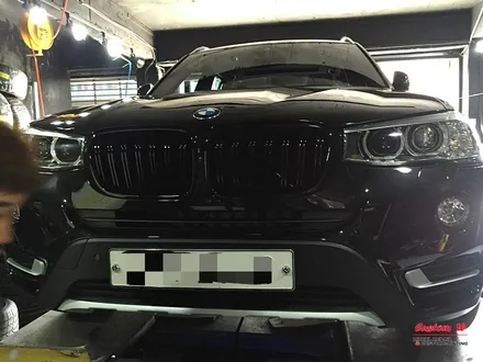BMW X3 M팩 휠을 다이아몬드컷팅 휠수리와 블랙클리어를 활용해서 M4 블랙폴리쉬 휠 처럼 만들다. / 용인 처인구