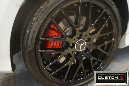 벤츠 A45 AMG 레드 캘리퍼도색, 블랙유광 휠도색. / 용인 처인구