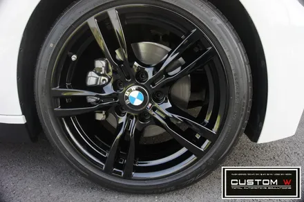 BMW F30 330i 휠 상처수리 후 블랙유광 휠도색. / 용인 처인구