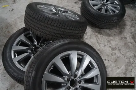 벤츠 GLC 350E 밋밋한 순정 휠 컬러에서 블랙 유광 휠도색, 캘리퍼도색. / 용인 처인구