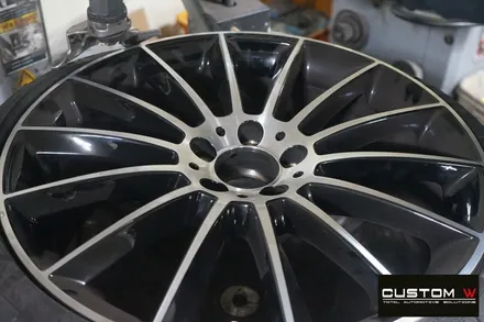 벤츠 신형 CLS 400D 블랙 유광 휠도색, 캘리퍼 도색. / 용인 처인구