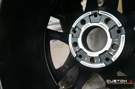 벤츠 CLS53 AMG 기존 고객 휠 상처 수리 후 블랙 실버 투톤 무광 휠도색 / 용인 처인구