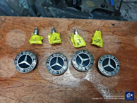 살려야 한다...벤츠 E200 휠수리 후 블랙유광 휠도색 / 용인 처인구