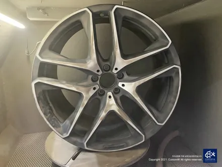 벤츠 GLE53 AMG 잘 못된 휠수리 박리 제거 후, 블랙유광 휠도색 + 레드 캘리퍼 도색 / 용인 처인구