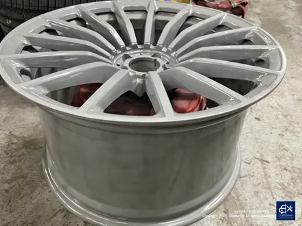 벤츠 GT43 AMG 잘못된 휠수리 약품 박리 제거 후 건메탈 무광 휠도색 / 용인 처인구