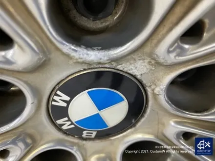 BMW 6GT 640i 럭셔리 646 버핑휠 (폴리싱 일명 빠우휠) 고질병 엄청난 부식 백화 제거 및 상처 수리 후, 건메탈 그레이 휠도색 / 용인 처인구
