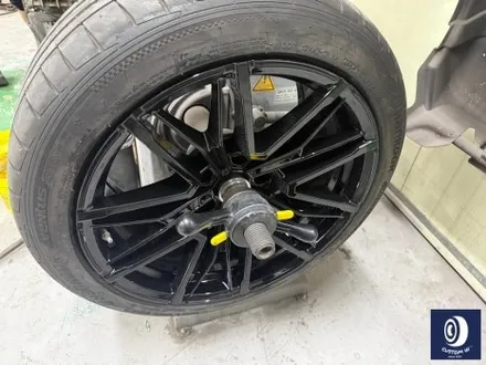 유니크한 차량_!! / BMW G99 M5 투어링 제트 블랙 / 하이그로시 블랙 (검정 유광) 휠 도색 / 용인 처인구