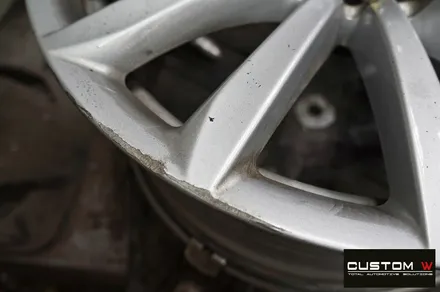 BMW G12 730Ld 휠 상처 수리 후 실버 휠복원 / 용인 처인구