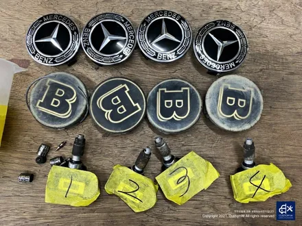 벤츠 GLK220 휠수리 후 블랙유광 휠도색 + 부식 제거 후 레드 캘리퍼 도색 / 용인 처인구