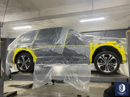 아우디 Q7 55TFSI 플라스틱 커버가 장착된 21인치 휠 블랙 유광 휠도색 + 부식 제거 후, 건메탈 그레이 캘리퍼 도색 / 용인 처인구