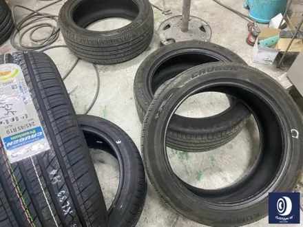 벤츠 V클래스 V300D 휠 상처 수리 후, 블랙 유광 휠도색 + 손상된 타이어 신품으로 교체 작업까지_! / 용인 처인구