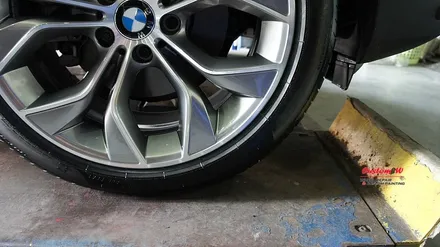 올바른 다이아몬드컷팅 휠수리로 BMW X4의 휠을 복원 하였습니다. by 커스텀W / 용인 처인구