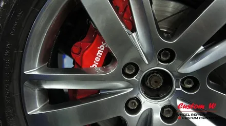 아우디 Q7 휠수리 후 고스트크롬으로 휠도색 + 레드캘리퍼도색(BREMBO로고) / 용인 처인구
