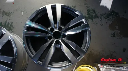 총체적 난국의  BMW X6M 휠복원(다이아몬드컷팅 휠수리), 완료 후 피렐리 PZERO 타이어 교체. / 용인 처인구