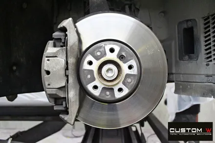 BMW 5GT 휠 상처 수리 후 블랙유광 휠도색 + 블루 캘리퍼 도색 / 용인 처인구