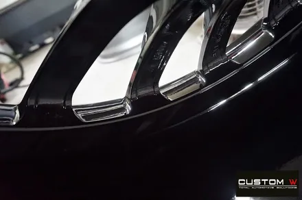 벤츠 CLS400d 휠 상처 수리 후 블랙유광 휠도색 + 레드 캘리퍼 도색 / 용인 처인구