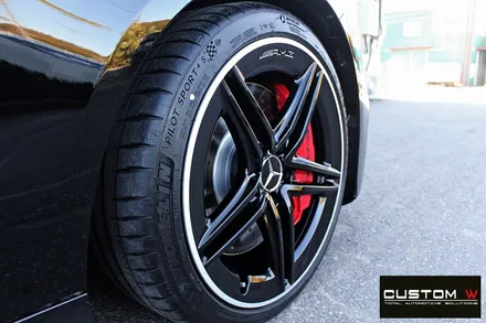 벤츠 CLA 45 S AMG 유광 블랙실버 투톤 휠도색 / 용인 처인구