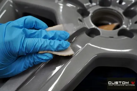 벤츠 W221 S500 기존 잘못된 휠수리 도색 이력 약품 박리 후 하이퍼 실버 휠도색 / 용인 처인구