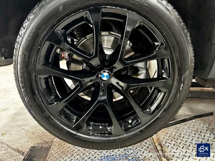 BMW X5 30d 20인치 휠수리 후 블랙유광 휠도색 / 용인 처인구
