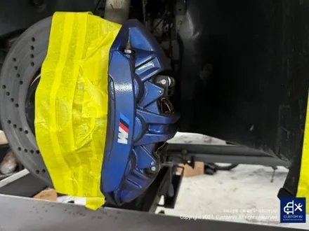 BMW G87 M2 930M 블랙 유광 휠도색 + 레드 캘리퍼 도색 / 용인 처인구
