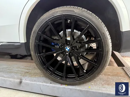 BMW G05 X5 22인치 742M 휠 상처 수리 후, 블랙유광 휠 복원 도색 / 재방문 / 용인 처인구
