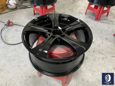 벤츠 W213 E300 18인치 휠 상처 수리 후, 다이아몬드 커팅 가공을 이용한 블랙 폴리시 휠 만들기_! / 용인 처인구