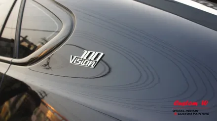 100주년을 기념해서 나온 BMW X6 30D 한정 모델의 블랙 휠도색과 블루 캘리퍼도색. / 용인 처인구