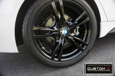 BMW F30 330i 휠 상처수리 후 블랙유광 휠도색. / 용인 처인구