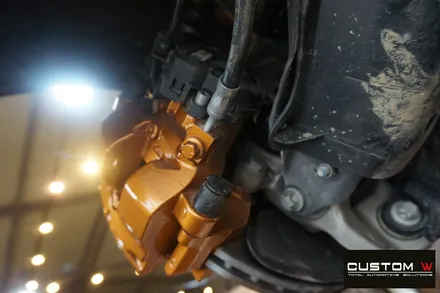 벤츠 C43AMG 블랙유광 휠도색, 카본 세라믹 골드 캘리퍼도색. 커스텀W. / 용인 처인구