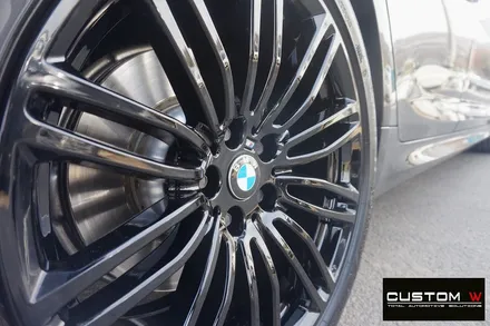 자주 입고되는 BMW 664M 19인치 휠 상처 수리후, 블랙유광 휠도색. / 용인 처인구