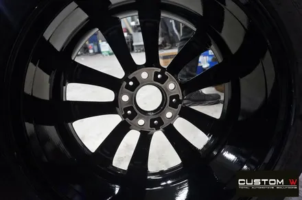 BMW F10 520d 휠 상처 수리 후 블랙유광 휠도색 + 레드 캘리퍼 도색 / 용인 처인구