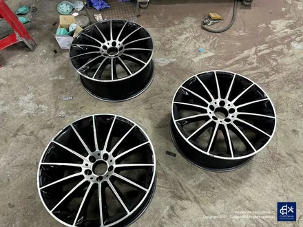 벤츠 CLS400d 휠수리 후 블랙유광 휠도색 + 레드 캘리퍼 도색 / 용인 처인구