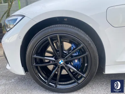 BMW 330e 휠 상처 수리 후, 블랙 유광 휠도색 / 용인 처인구