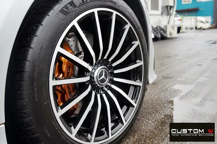 벤츠 GT43 AMG 다이아몬드 컷팅 블랙 폴리시 휠, 골드 캘리퍼 도색 / 용인 처인구