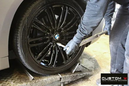 BMW G30 530i 19인치 664M 블랙유광 휠도색 / 용인 처인구
