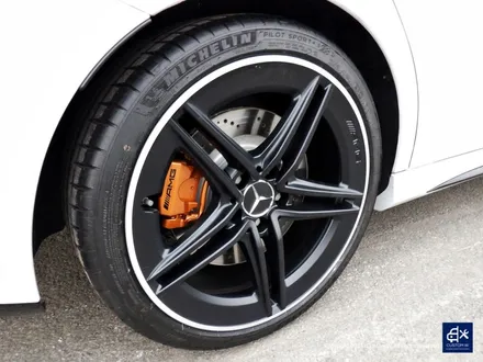 벤츠 A45 AMG 블랙실버 무광 투톤휠도색 + 카본 세라믹 골드 캘리퍼 도색 / 용인 처인구