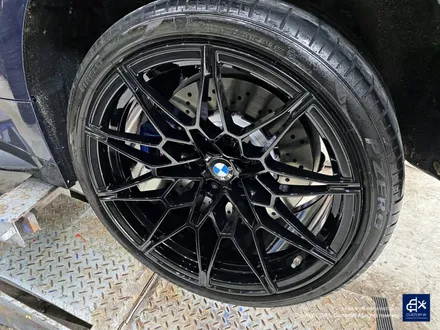 BMW M4 컴페티션 826M 휠수리 후 블랙유광 휠도색 / 용인 처인구