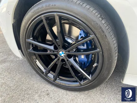 BMW 330e 휠 상처 수리 후, 블랙 유광 휠도색 / 용인 처인구
