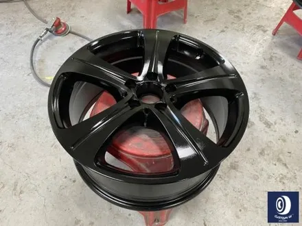 벤츠 W213 E300 18인치 휠 상처 수리 후, 다이아몬드 커팅 가공을 이용한 블랙 폴리시 휠 만들기_! / 용인 처인구