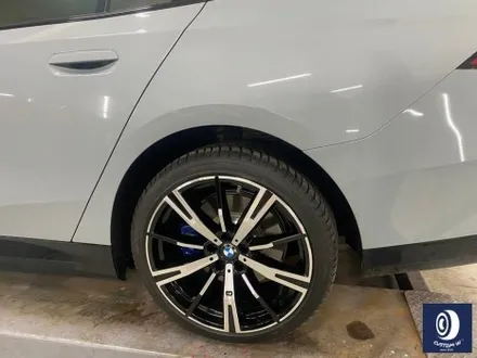 BMW 신형 5시리즈 G60 530e 휠 상처 수리 후, 다이아몬드 커팅 휠 복원 / 용인 처인구