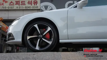 아우디 A7 화이트 바디에도 블랙폴리쉬는 잘 어울리네요. 다이아몬드컷팅 휠수리를 이용한 휠의 변신! 그리고 캘리퍼도색! / 용인 처인구