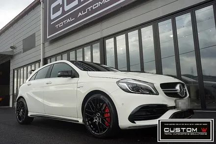 벤츠 A45 AMG 레드 캘리퍼도색, 블랙유광 휠도색. / 용인 처인구