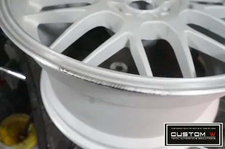 BMW E92 M3 잘못된 휠수리도색이력 박리후, 블랙유광 휠도색 그리고 레드 캘리퍼도색 작업까지.! 커스텀W / 용인 처인구