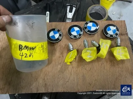 BMW G24 420i 860M 19인치 유광 블랙 휠 도색 + 휠 커버 20개도 함께 도색. (feat. 휠 커버가 왜 이리 많은 건가..;;) / 용인 처인구