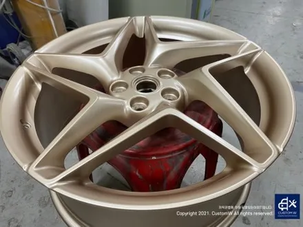 확 달라진 느낌_! 페라리 F8 트리뷰토 로즈 골드 휠 도색 / Ferrari F8 tributo 각도에 따라 달라 보이는 매력적인 컬러! 사진으로 실물표현 불가. 실물 승부 컬러 / 용인 처인구